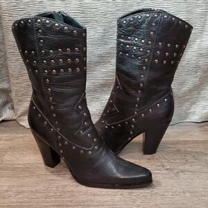 ❣️Steven By Steve Madden Black Studded Heeled Boots